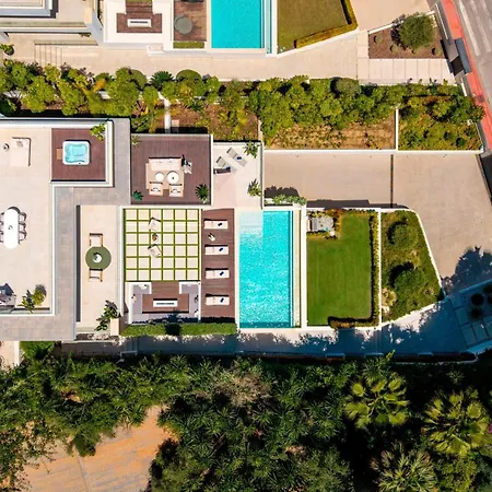 Vacation I Almost Heaven, Private Heated Pool, Prime Location Golf Valley, Minutes To Puerto Banus, Hot Tub, Gym, World-class Dining *